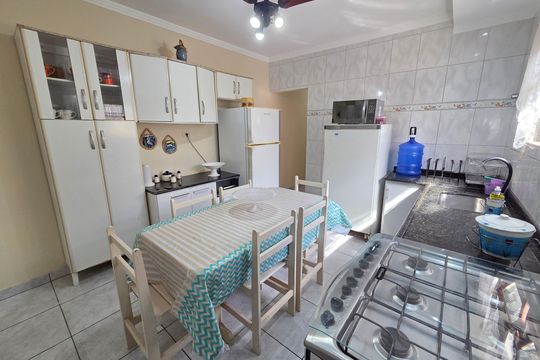Casa para alugar com 3 quartos, 110m² em Vila Caiçara, Praia Grande