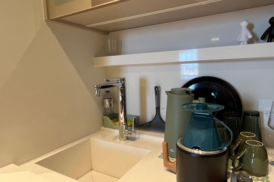 Cozinha  de apartamento para alugar com 1 quarto, 43m² em Boqueirão, Santos