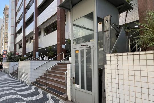 Fachada de apartamento para alugar com 1 quarto, 43m² em Boqueirão, Santos