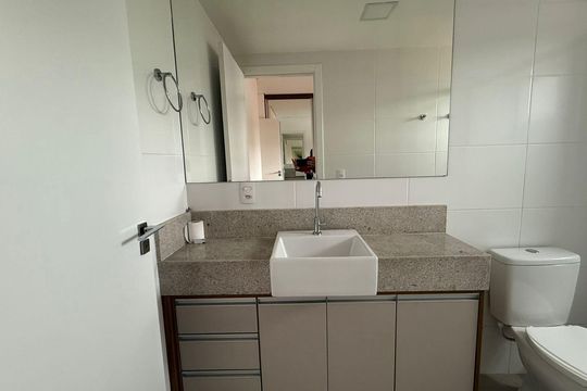 Banheiro de apartamento para alugar com 2 quartos, 70m² em Jardim Brasil, Campinas