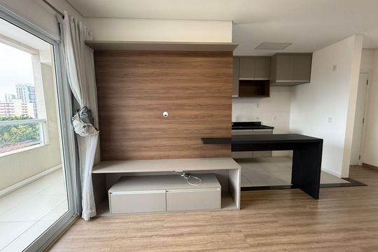 Sala de apartamento para alugar com 2 quartos, 70m² em Jardim Brasil, Campinas