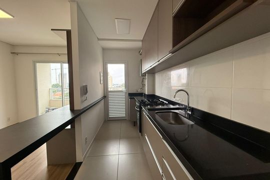Cozinha de apartamento para alugar com 2 quartos, 70m² em Jardim Brasil, Campinas