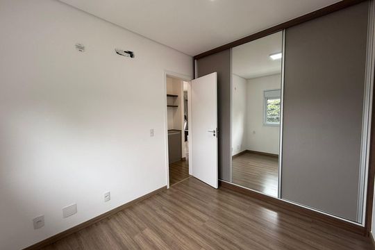 Quarto 2 de apartamento para alugar com 2 quartos, 70m² em Jardim Brasil, Campinas