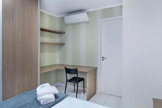 Quarto de apartamento à venda com 1 quarto, 41m² em Jardim Goiás, Goiânia
