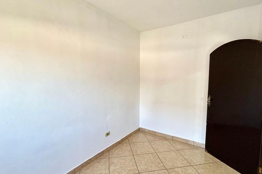 Quarto 2 de casa para alugar com 2 quartos, 75m² em Parque Jandaia, Guarulhos