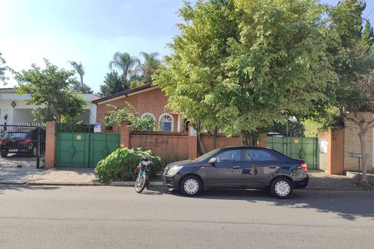 Fachada de kitnet/studio para alugar com 1 quarto, 15m² em Jardim Sao Caetano, São Caetano do Sul