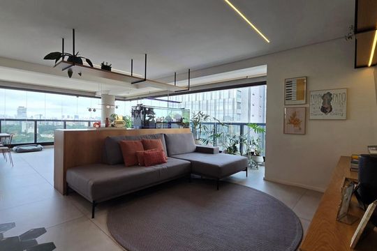 Apartamento à venda com 3 quartos, 142m² em Pinheiros, São Paulo