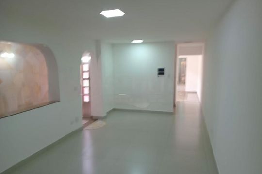 Casa à venda com 3 quartos, 155m² em Jardim Paqueta, São Paulo