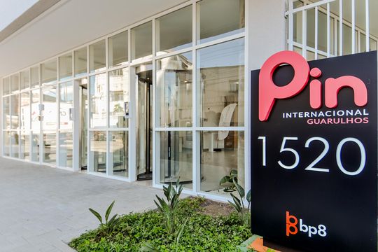 Fachada do Condominio  de apartamento para alugar com 2 quartos, 36m² em Vila das Bandeiras, Guarulhos