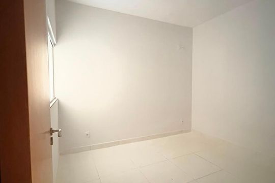 Quarto 2 de casa à venda com 2 quartos, 83m² em Moinho dos Ventos, Goiânia