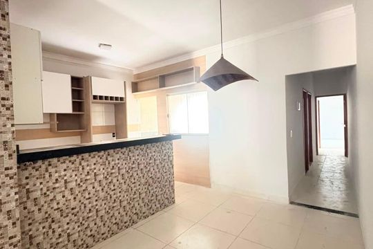 Casa à venda com 2 quartos, 83m² em Moinho dos Ventos, Goiânia