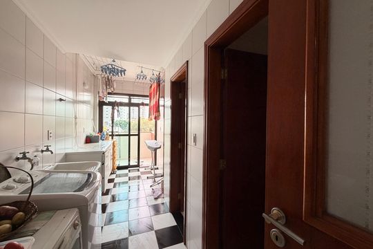 Área de Serviço de apartamento para alugar com 4 quartos, 280m² em Centro, Jundiaí