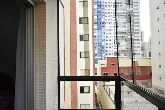 Sacada Suíte de apartamento à venda com 4 quartos, 160m² em Vila Monte Alegre, São Paulo
