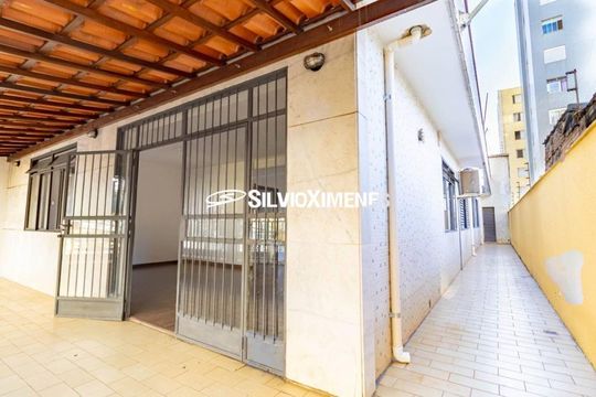Casa à venda com 4 quartos, 320m² em São Pedro, Belo Horizonte
