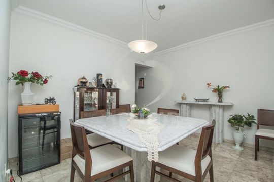 Apartamento à venda com 3 quartos, 100m² em Moema, São Paulo