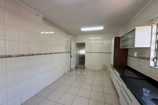Casa à venda com 3 quartos, 108m² em Jardim Santa Cruz (Campo Grande), São Paulo