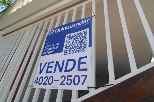 Placa de casa à venda com 4 quartos, 130m² em Campo Grande, São Paulo