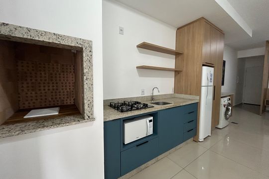 Cozinha  de kitnet/studio para alugar com 1 quarto, 36m² em Alto Ribeirão Leste, Florianópolis