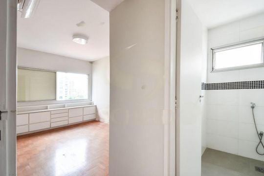 Apartamento à venda com 2 quartos, 88m² em Itaim Bibi, São Paulo