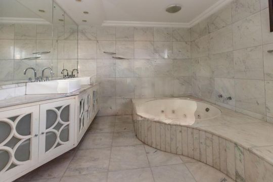 Apartamento à venda com 4 quartos, 425m² em Real Parque, São Paulo