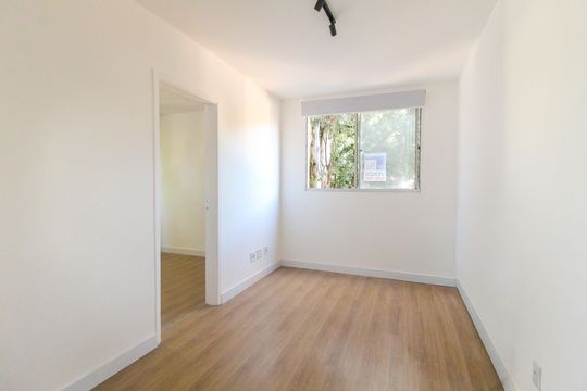 Apartamento à venda com 2 quartos, 40m² em Vila Chabilandia, São Paulo