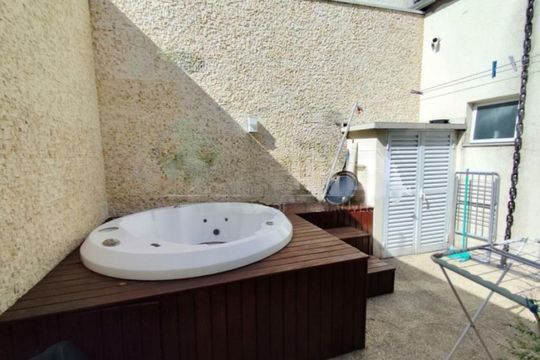 Casa à venda com 3 quartos, 160m² em Cidade Ademar, São Paulo