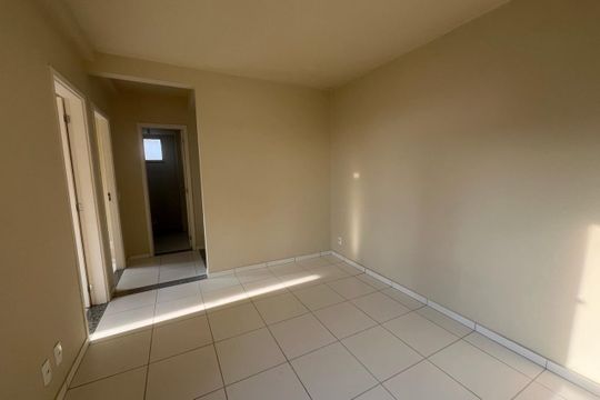Sala de apartamento para alugar com 2 quartos, 75m² em Jardim Gramacho, Duque de Caxias