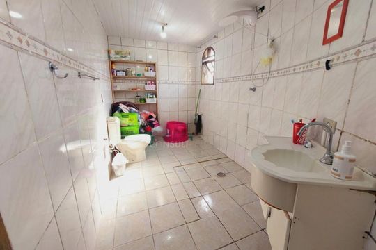 Casa à venda com 5 quartos, 100m² em Jardim Ubirajara (Zona Sul), São Paulo