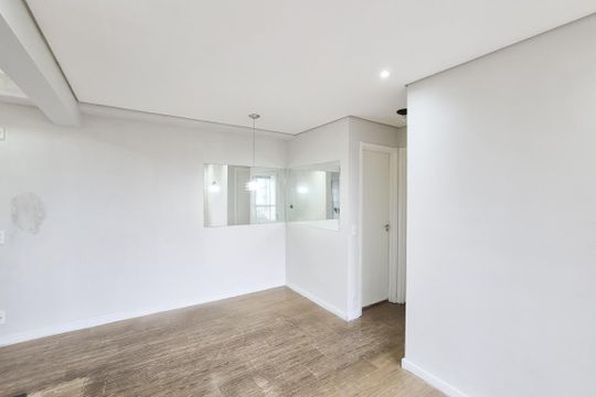 Sala de apartamento para alugar com 2 quartos, 52m² em Jardim Olavo Bilac, São Bernardo do Campo
