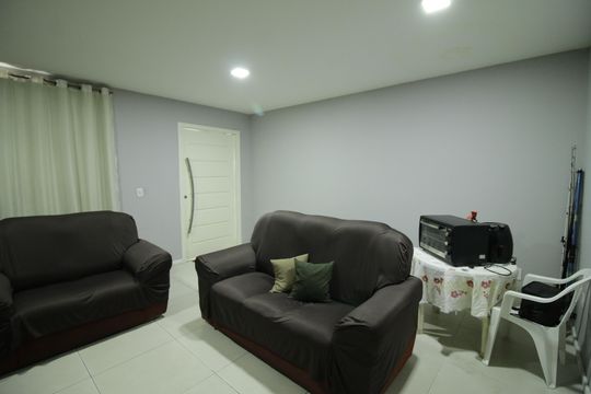 Sala de casa à venda com 3 quartos, 270m² em Jacarepaguá, Rio de Janeiro
