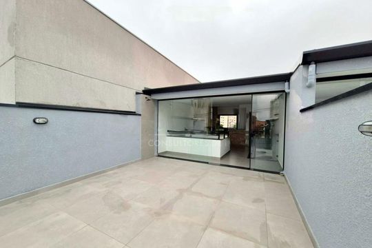 Casa à venda com 3 quartos, 150m² em Vila Sao Paulo, São Paulo