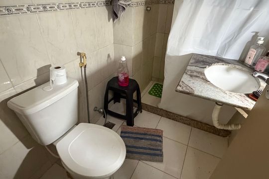 Banheiro de apartamento para alugar com 3 quartos, 59m² em Freguesia (jacarepaguá), Rio de Janeiro