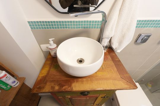 Banheiro de kitnet/studio à venda com 1 quarto, 37m² em Bela Vista, São Paulo