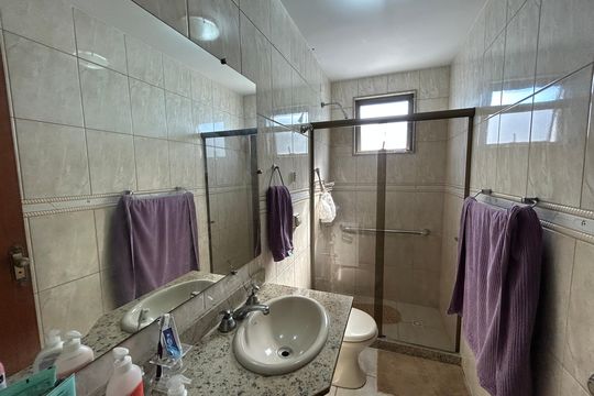 Banheiro da Suíte de apartamento à venda com 3 quartos, 89m² em Vila Valqueire, Rio de Janeiro