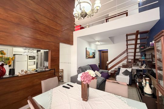 Sala de casa de condomínio à venda com 3 quartos, 111m² em Jardim Colonial, Jundiaí