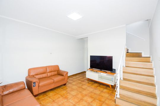 Sala de casa à venda com 2 quartos, 132m² em Vila Endres, Guarulhos