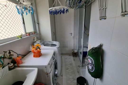 Apartamento à venda com 3 quartos, 92m² em Vila Sofia, São Paulo