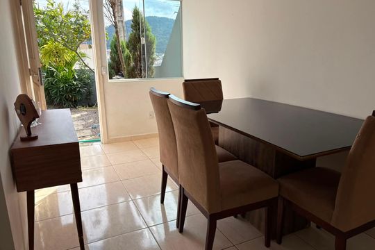 Sala de casa para alugar com 1 quarto, 60m² em Aririu, Palhoça