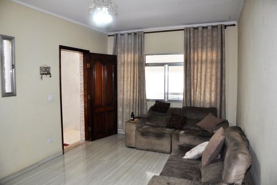 Casa à venda com 3 quartos, 126m² em Vila Piaui, São Paulo