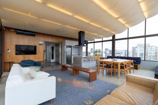 Apartamento à venda com 1 quarto, 61m² em Jardim das Acacias, São Paulo