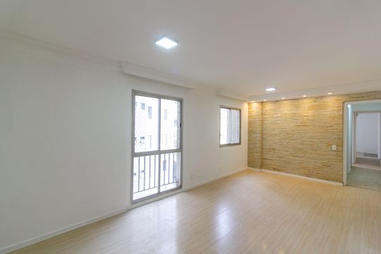 Sala de apartamento para alugar com 2 quartos, 58m² em Vila Marari, São Paulo