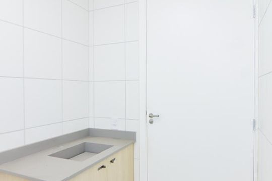 Banheiro  de apartamento para alugar com 2 quartos, 44m² em Vila Alzira, Guarulhos