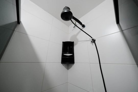 Banheiro de apartamento à venda com 2 quartos, 42m² em Vila Cosmopolita, São Paulo