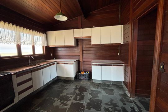 Cozinha de casa para alugar com 5 quartos, 173m² em Santana, Ribeirão Pires