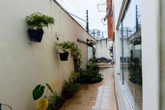 Quintal de casa à venda com 6 quartos, 340m² em Vila Rosalia, Guarulhos