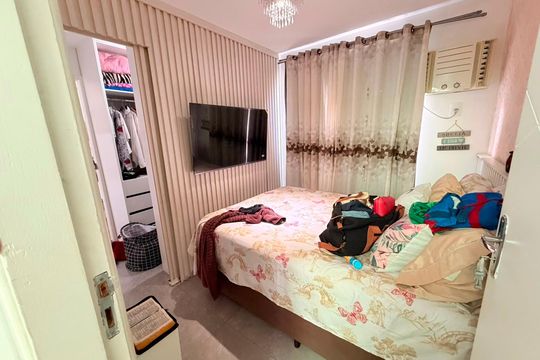 Quarto de casa de condomínio à venda com 2 quartos, 120m² em Jacarepaguá, Rio de Janeiro