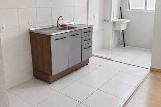Cozinha de apartamento para alugar com 2 quartos, 41m² em Parque São Bento, Sorocaba