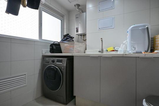 Área de Serviço de apartamento para alugar com 3 quartos, 127m² em Jardim Caboré, São Paulo