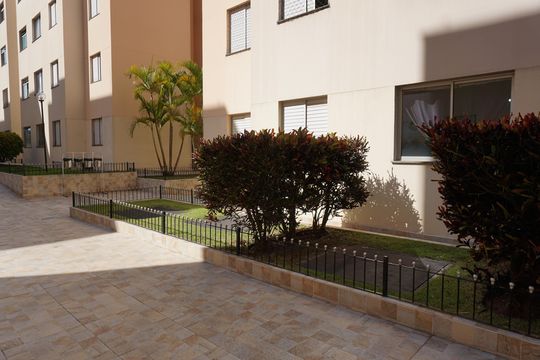Área comum de apartamento para alugar com 2 quartos, 54m² em Jardim Dom José, Embu das Artes
