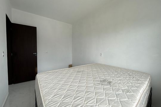 Quarto de apartamento para alugar com 1 quarto, 35m² em São João do Rio Vermelho, Florianópolis